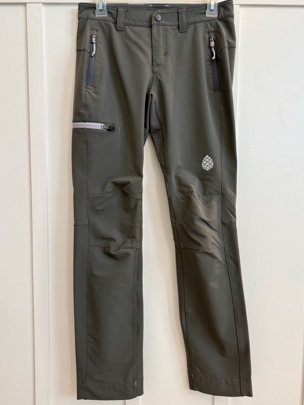 STIO PINEDALE SOFTSHELL HIKING PANTS GRAY TECHNICAL TRAIL GEAR WOMEN SIZE 4